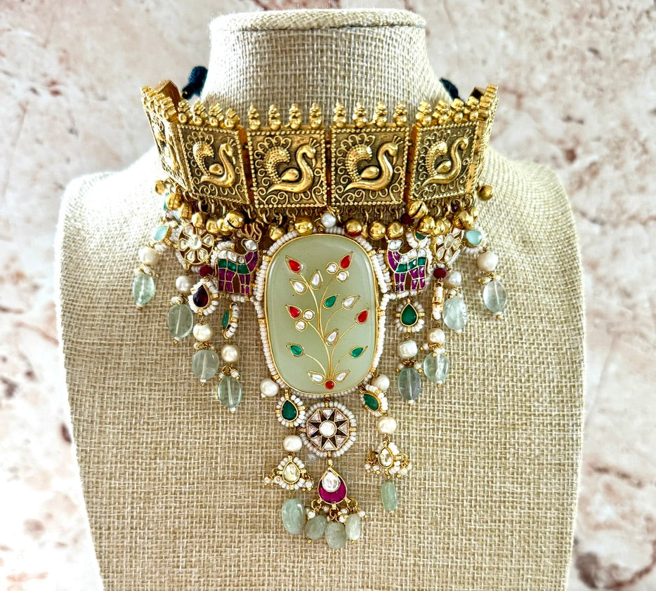 Padmika Necklace Set