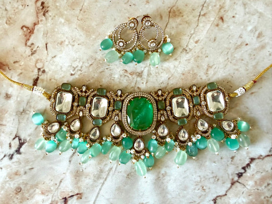Reeva Necklace Set in Green