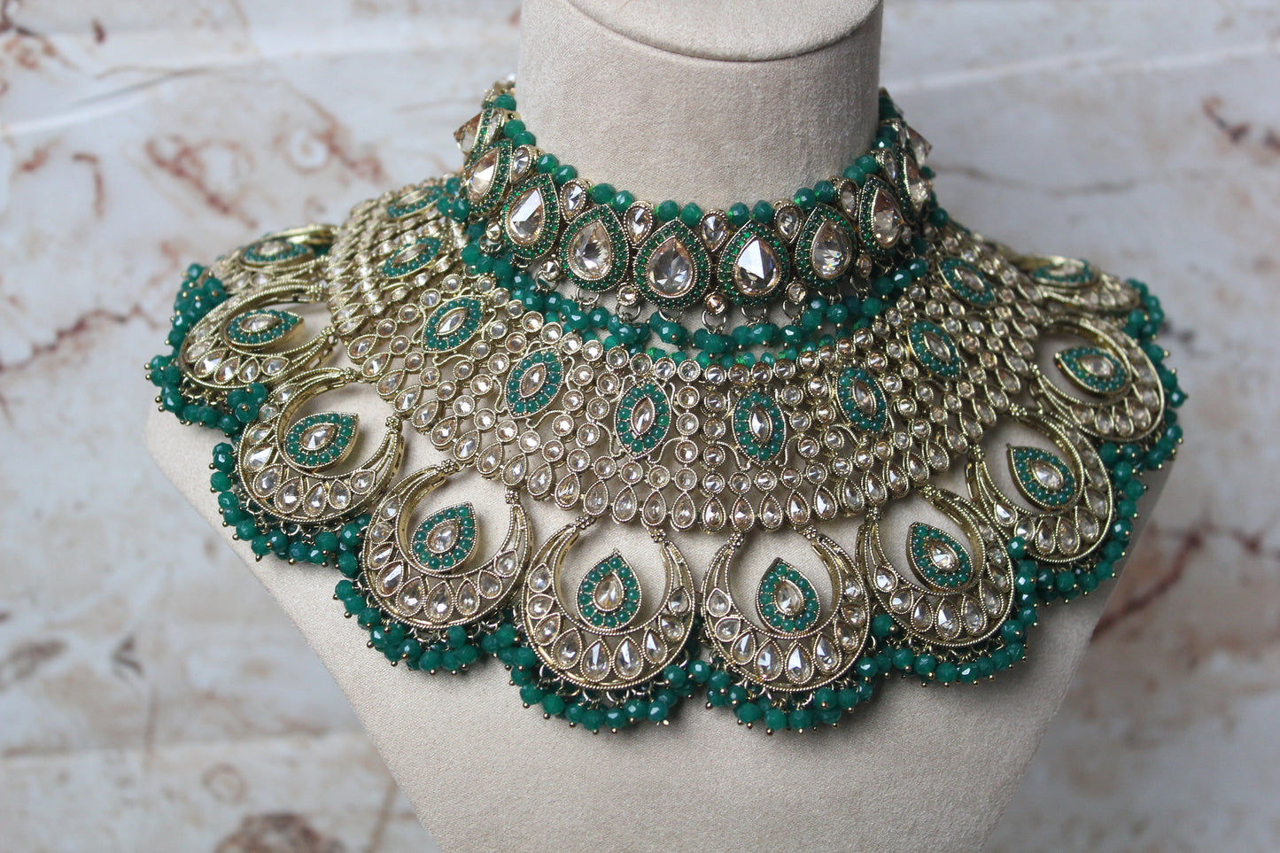 Inisha Bridal Set in Green