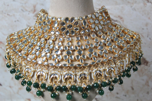 Sara Kundan Bridal Necklace Set in Green