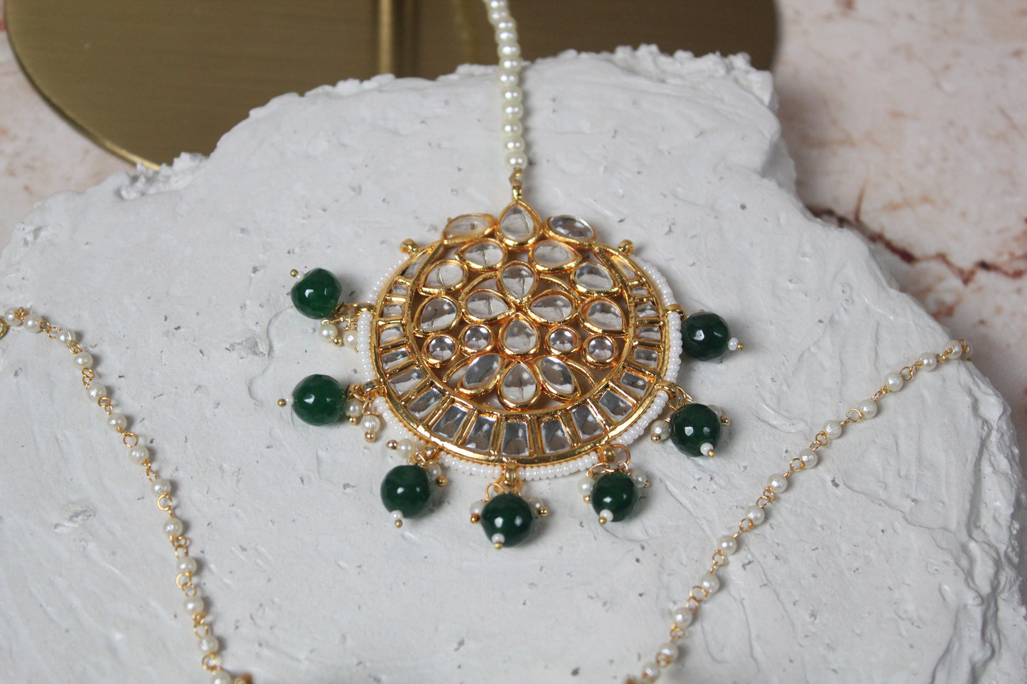 Sara Kundan Bridal Necklace Set in Green