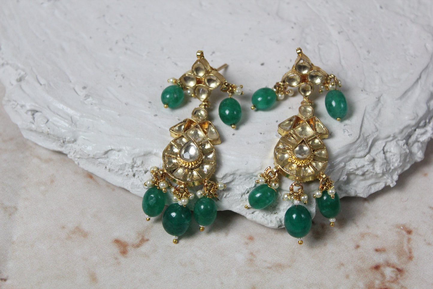 Hina Pachi Kundan Bridal Necklace Set in Green