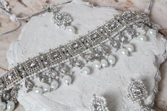 Rekha Necklace Set in Silver and White